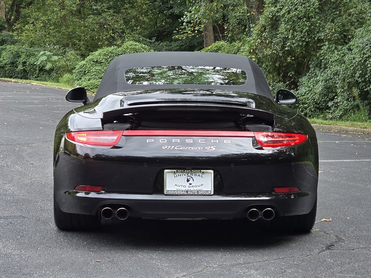 Used 2015 Porsche 911 Carrera 4S AWD/4WD image 13