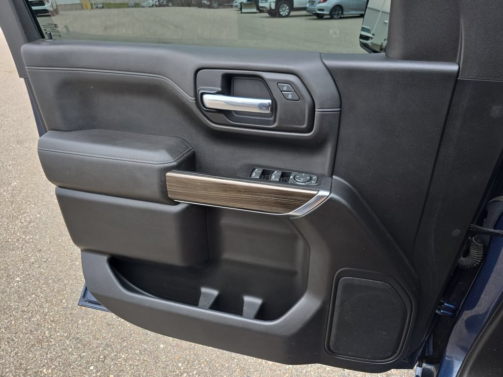Certified 2022 Chevrolet Silverado 1500 RST AWD/4WD image 28