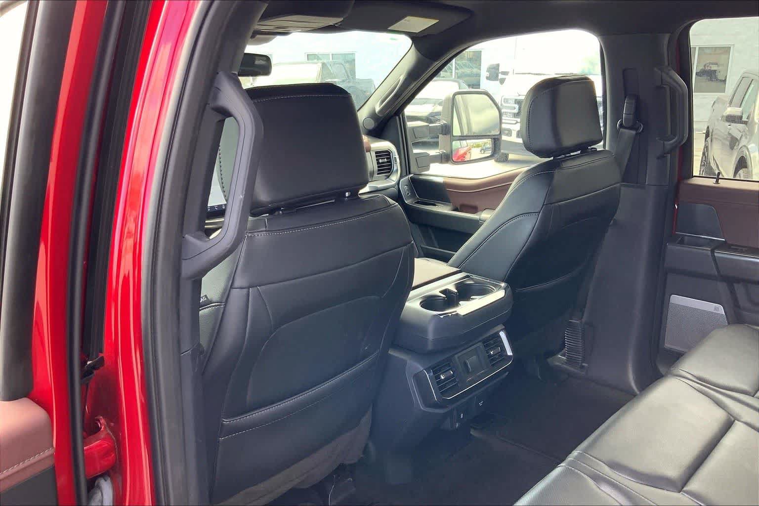 Used 2023 Ford F150 Lariat AWD/4WD image 12