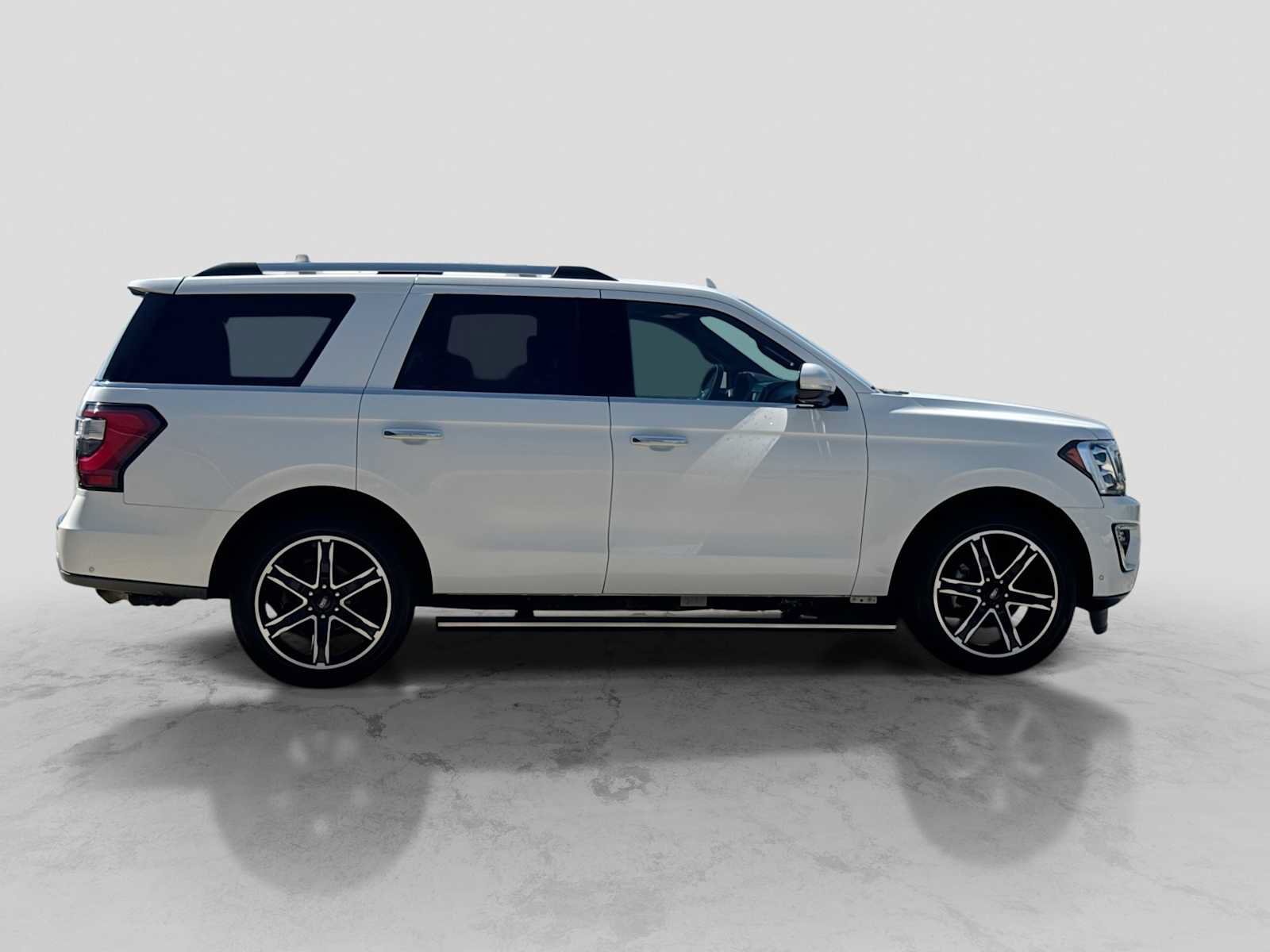 Used 2020 Ford Expedition Limited w/ Special Edition Package AWD/4WD image 7