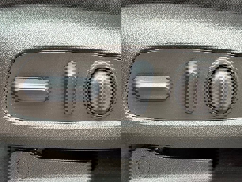 Used 2024 Chevrolet Blazer LT w/ Convenience Package image 19