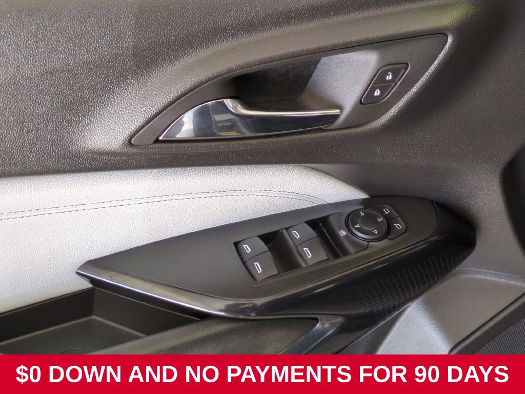 Used 2025 Chevrolet Trax LT w/ LT Convenience Package FWD image 13