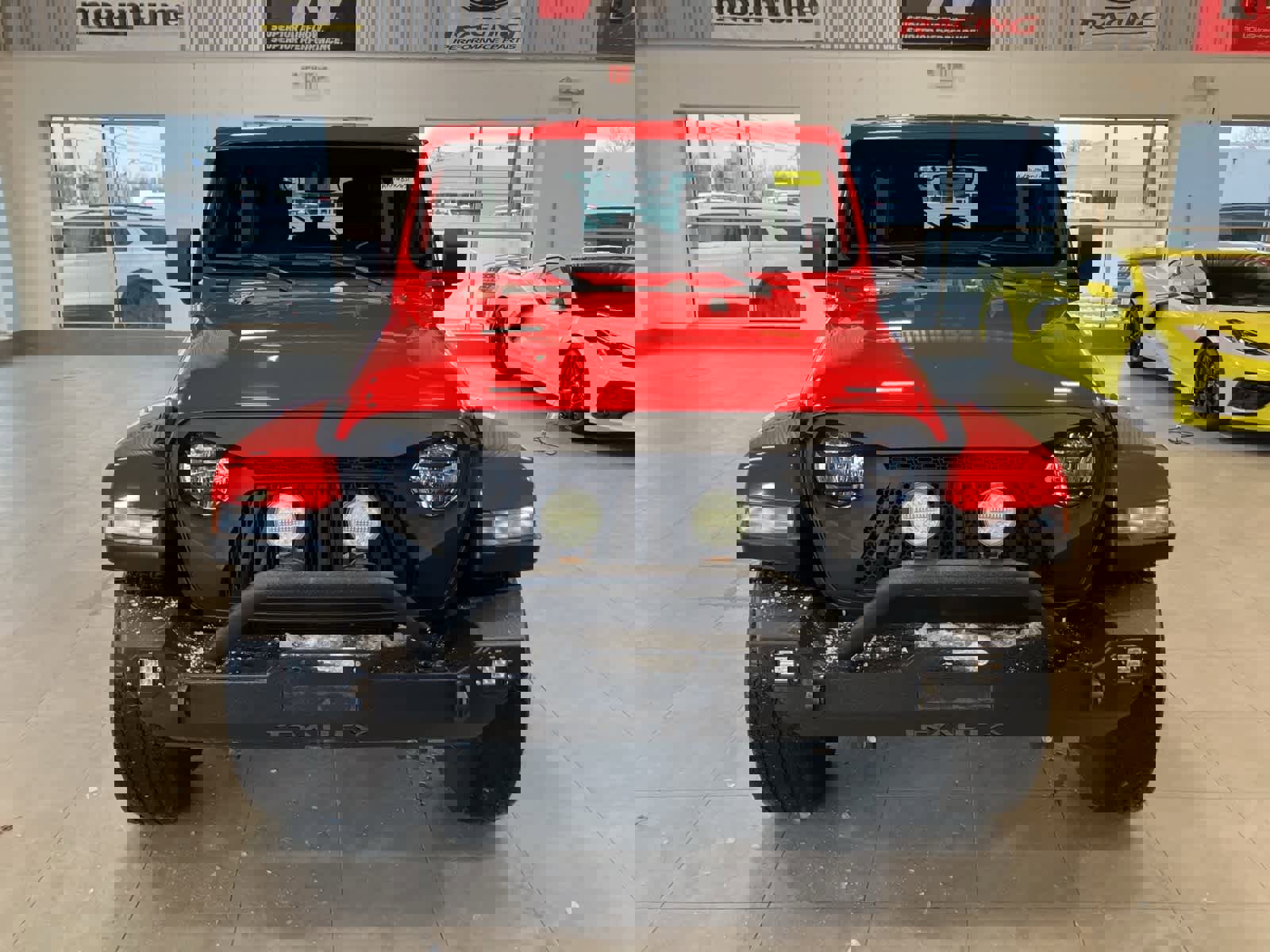 Used 2021 Jeep Wrangler Unlimited Sahara w/ Uconnect 4C Nav & Sound Group image 2