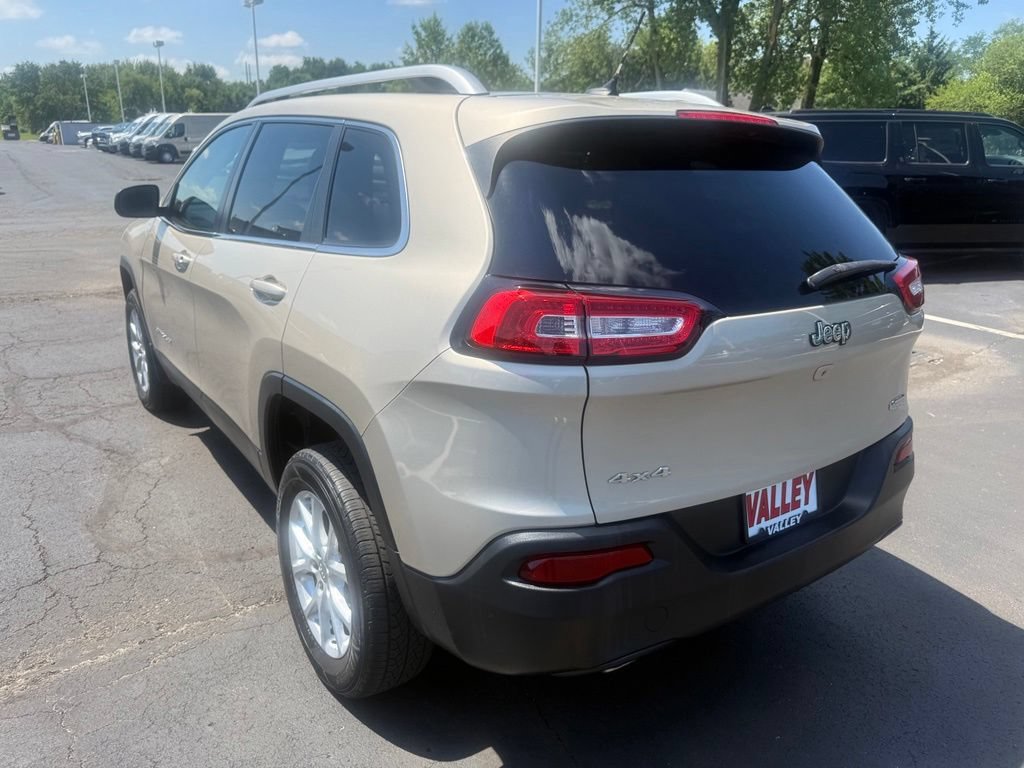 Used 2014 Jeep Cherokee Latitude w/ Comfort/Convenience Group AWD/4WD image 6