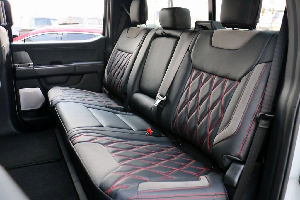 New 2026 Ford F150 Lariat w/ Equipment Group 502A High image 23