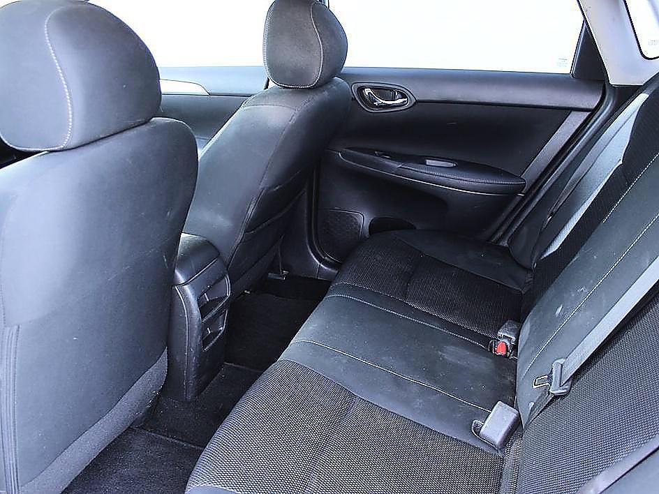 Used 2019 Nissan Sentra S FWD image 13