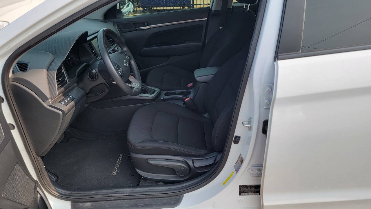 Used 2020 Hyundai Elantra Value Edition FWD image 24
