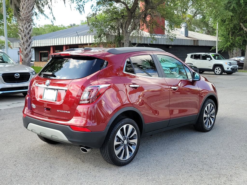 Used 2022 Buick Encore Preferred w/ Safety Package FWD image 4
