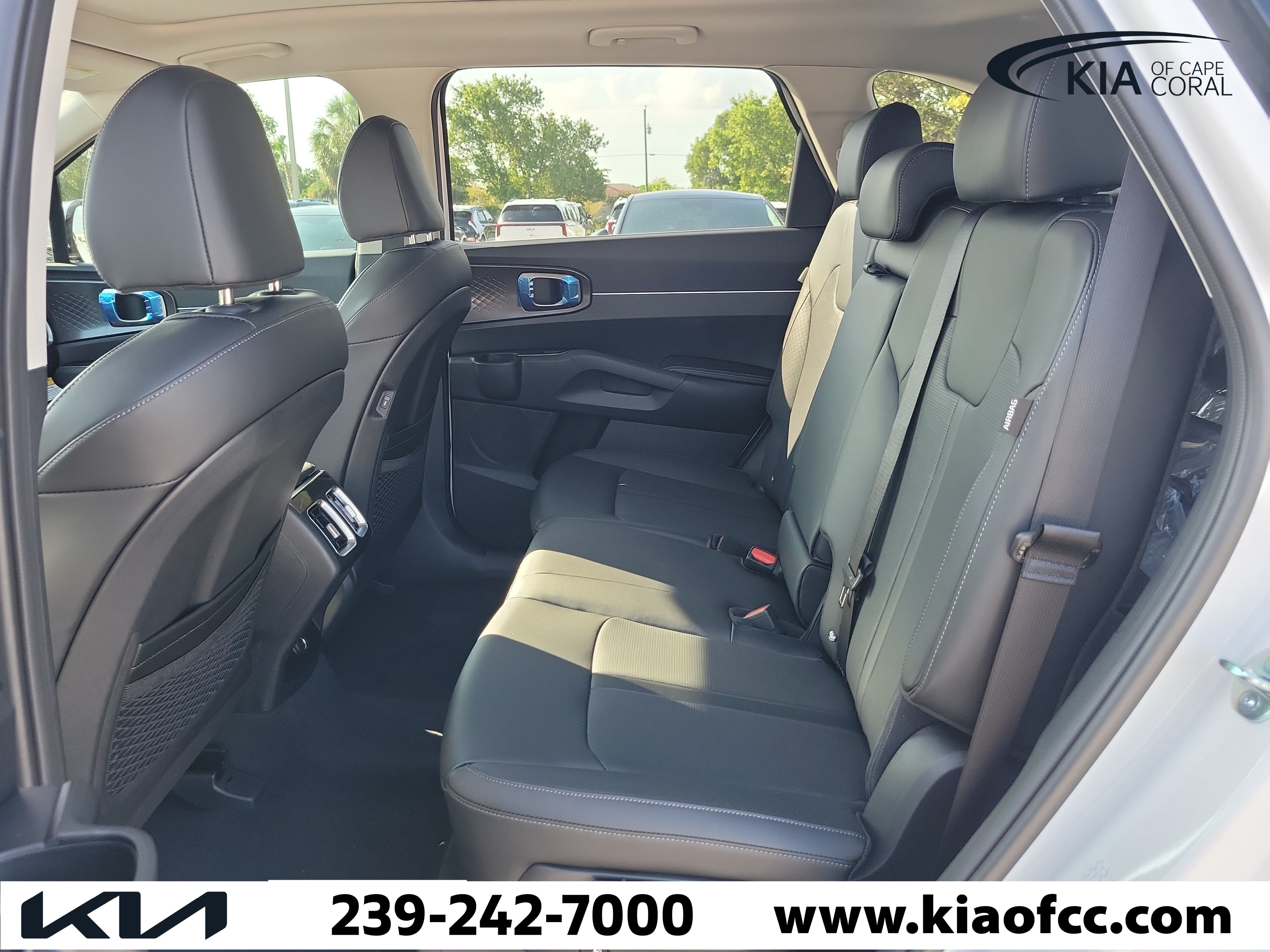 New 2026 Kia Sorento S w/ S Panoramic Sunroof Package FWD image 11