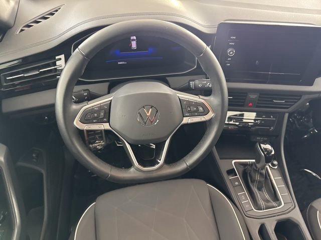 Used 2025 Volkswagen Jetta Sport image 29