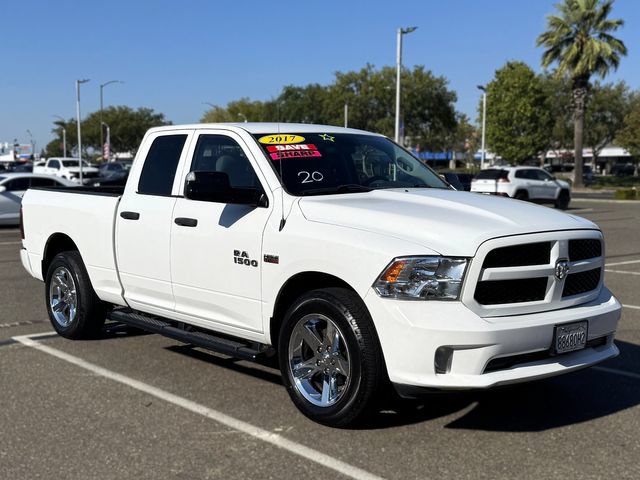 Used 2017 RAM 1500 Express w/ Express Value Package RWD image 3