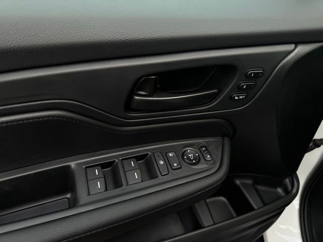 New 2026 Honda Odyssey EX-L image 13