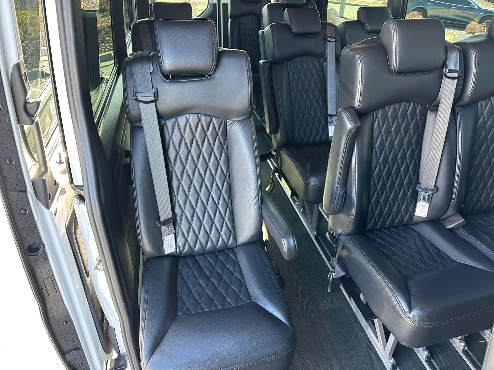 Used 2024 Mercedes-Benz Sprinter 3500 image 26
