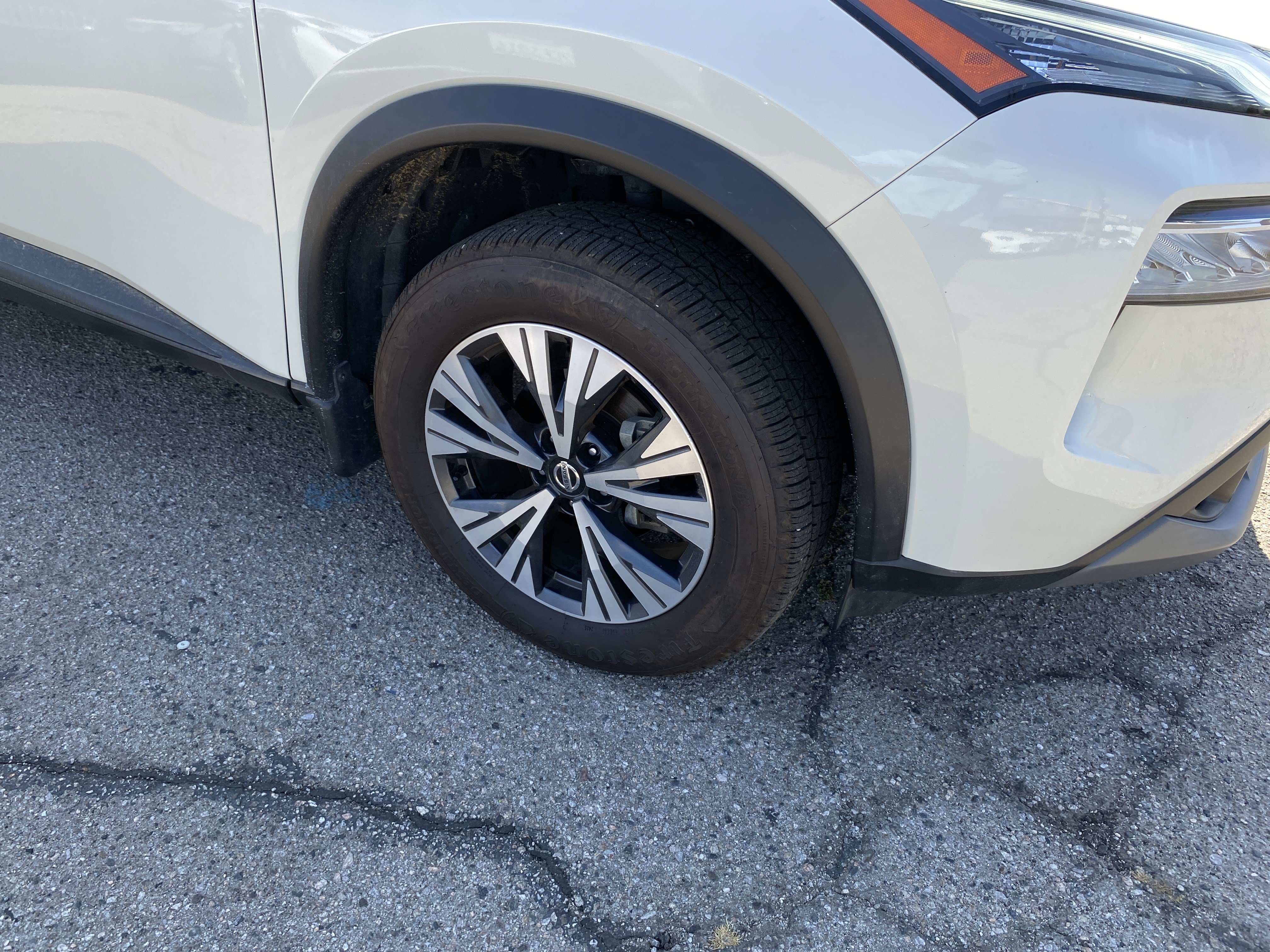 Used 2021 Nissan Rogue SV FWD image 23