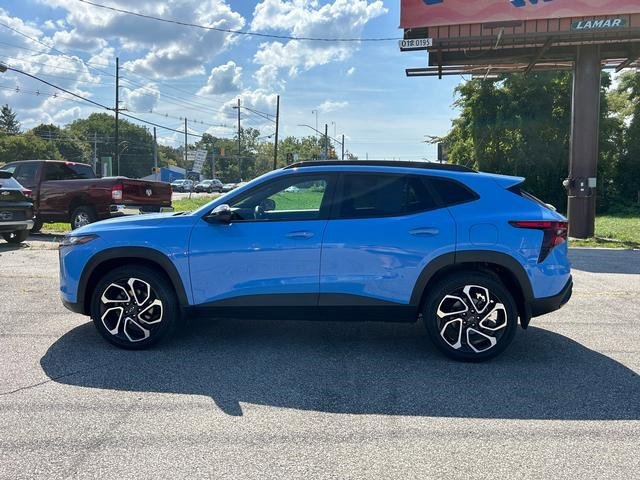 Used 2024 Chevrolet Trax RS w/ Driver Confidence Package image 6