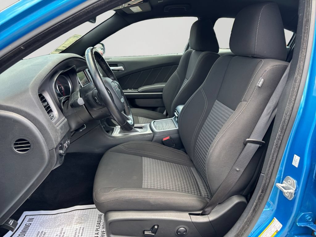 Certified 2023 Dodge Charger SXT RWD image 24