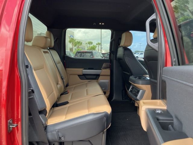 Used 2026 Ford F350 Lariat w/ Chrome Package AWD/4WD image 14