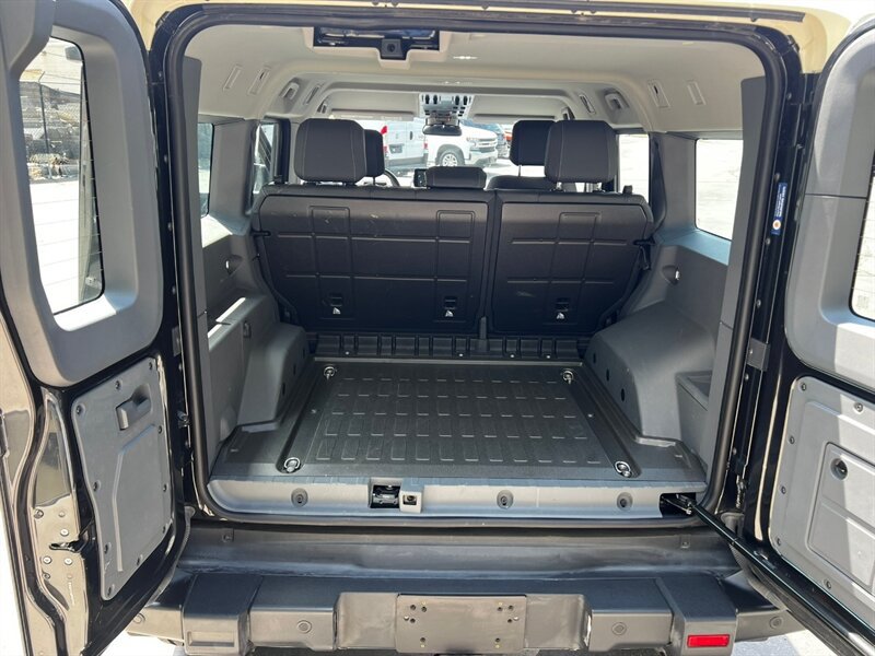 Used 2024 INEOS Grenadier Station Wagon AWD/4WD image 22