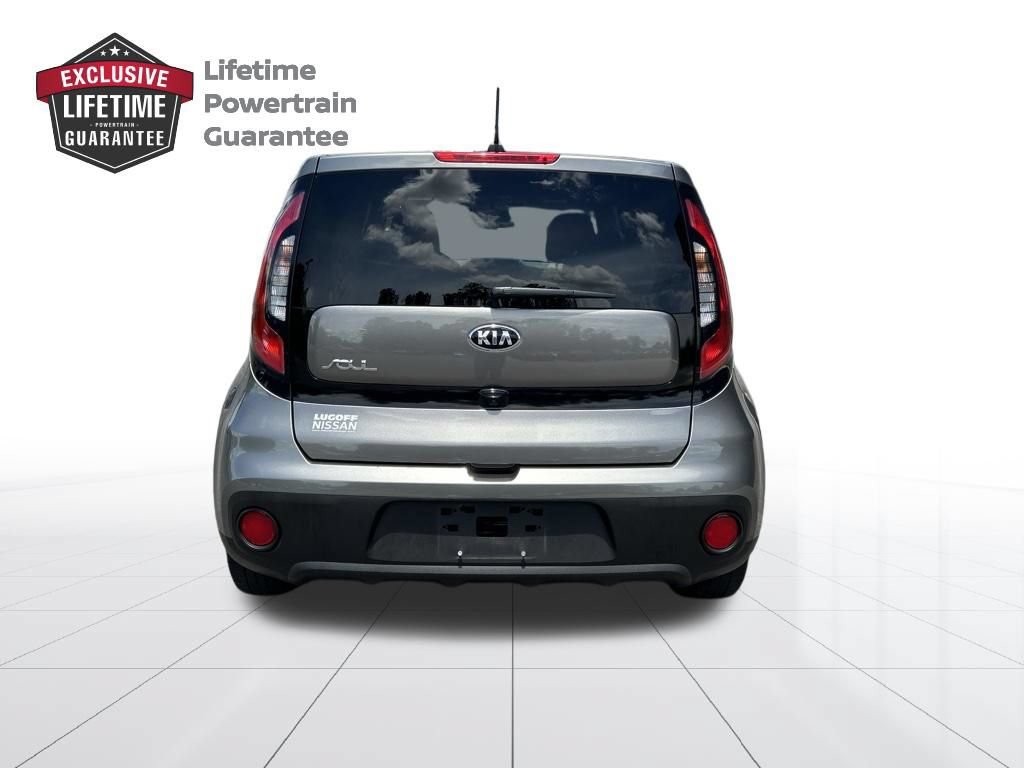 Used 2019 Kia Soul FWD image 4
