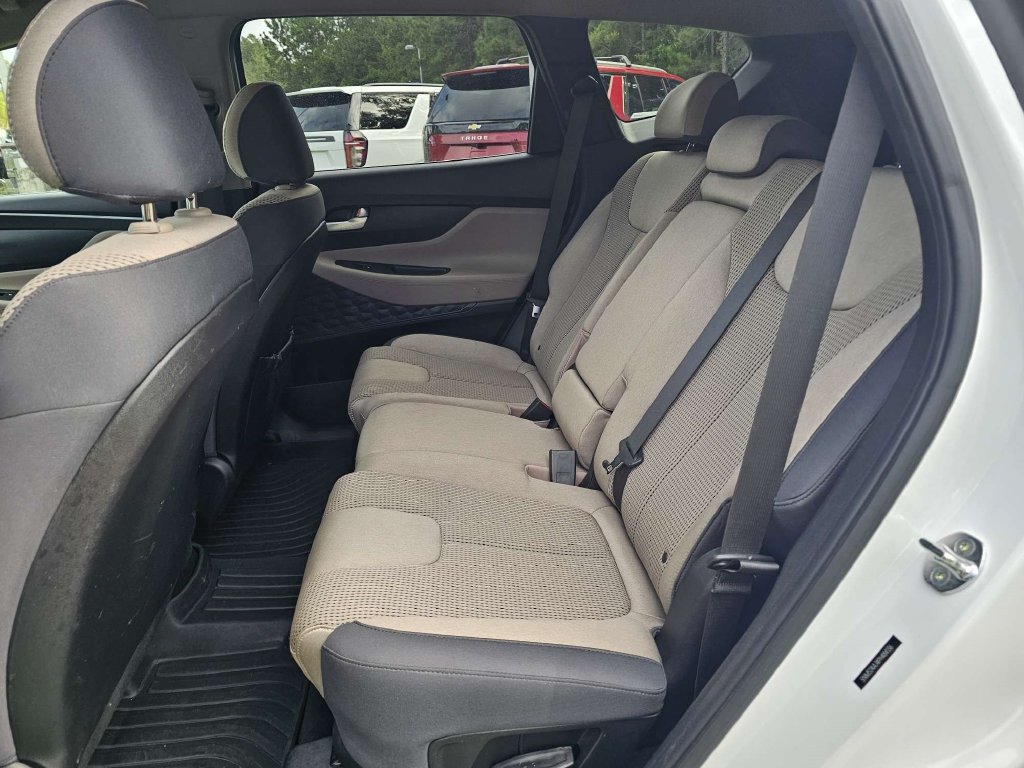 Used 2023 Hyundai Santa Fe SEL w/ Cargo Package FWD image 15