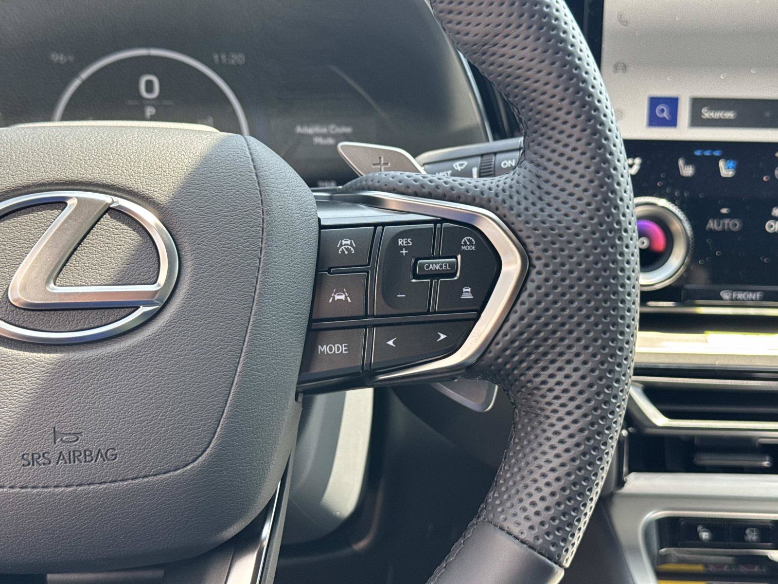 New 2026 Lexus TX 500h AWD image 28