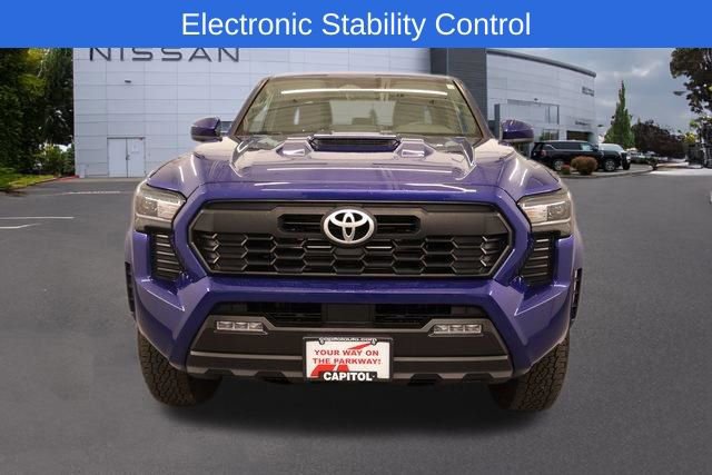 Used 2024 Toyota Tacoma TRD Sport AWD/4WD image 7