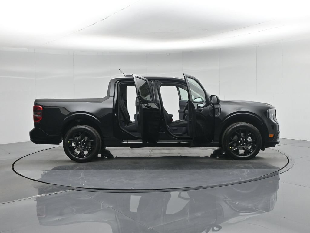 New 2026 Ford Maverick Lobo AWD/4WD image 4