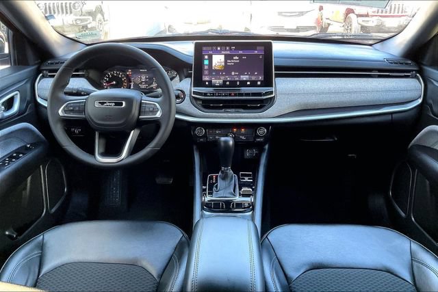 Certified 2023 Jeep Compass Latitude AWD/4WD image 15