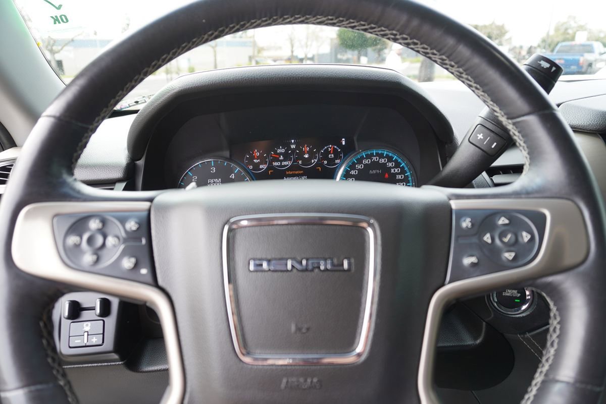 Used 2017 GMC Yukon Denali w/ Open Road Package image 29
