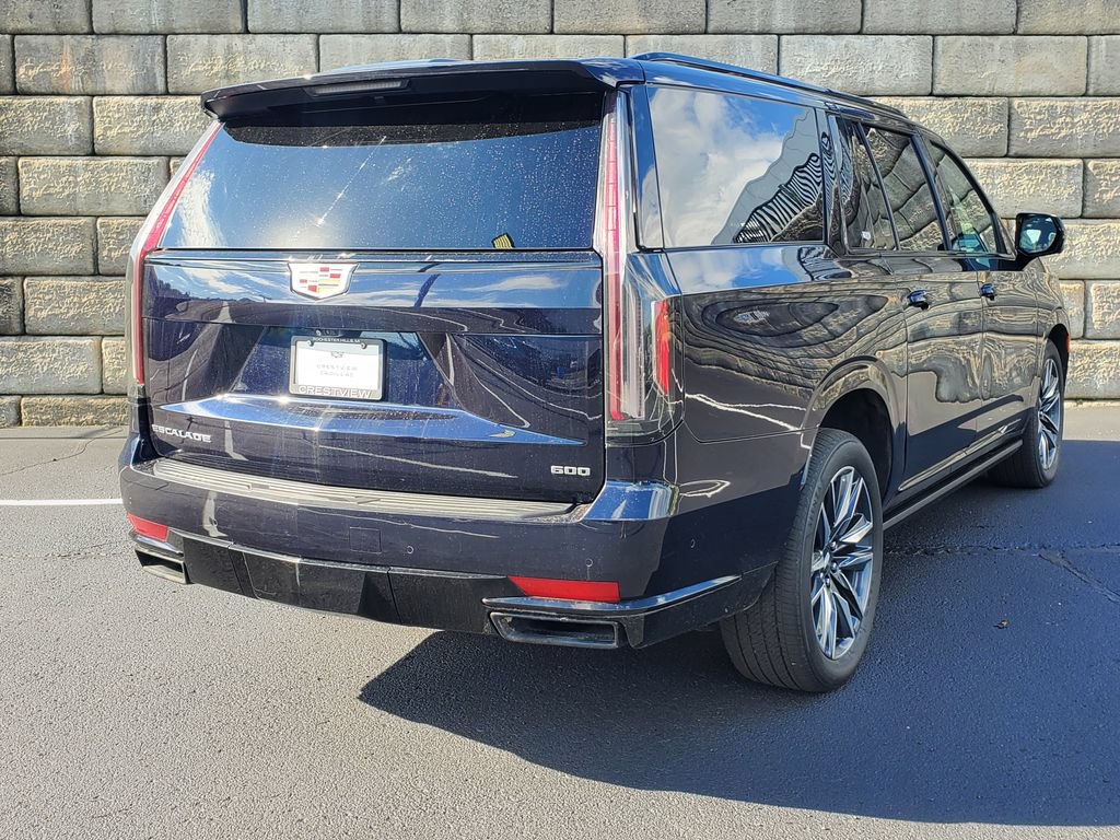 Used 2021 Cadillac Escalade ESV Sport w/ Driver Assist Tech Package AWD/4WD image 5