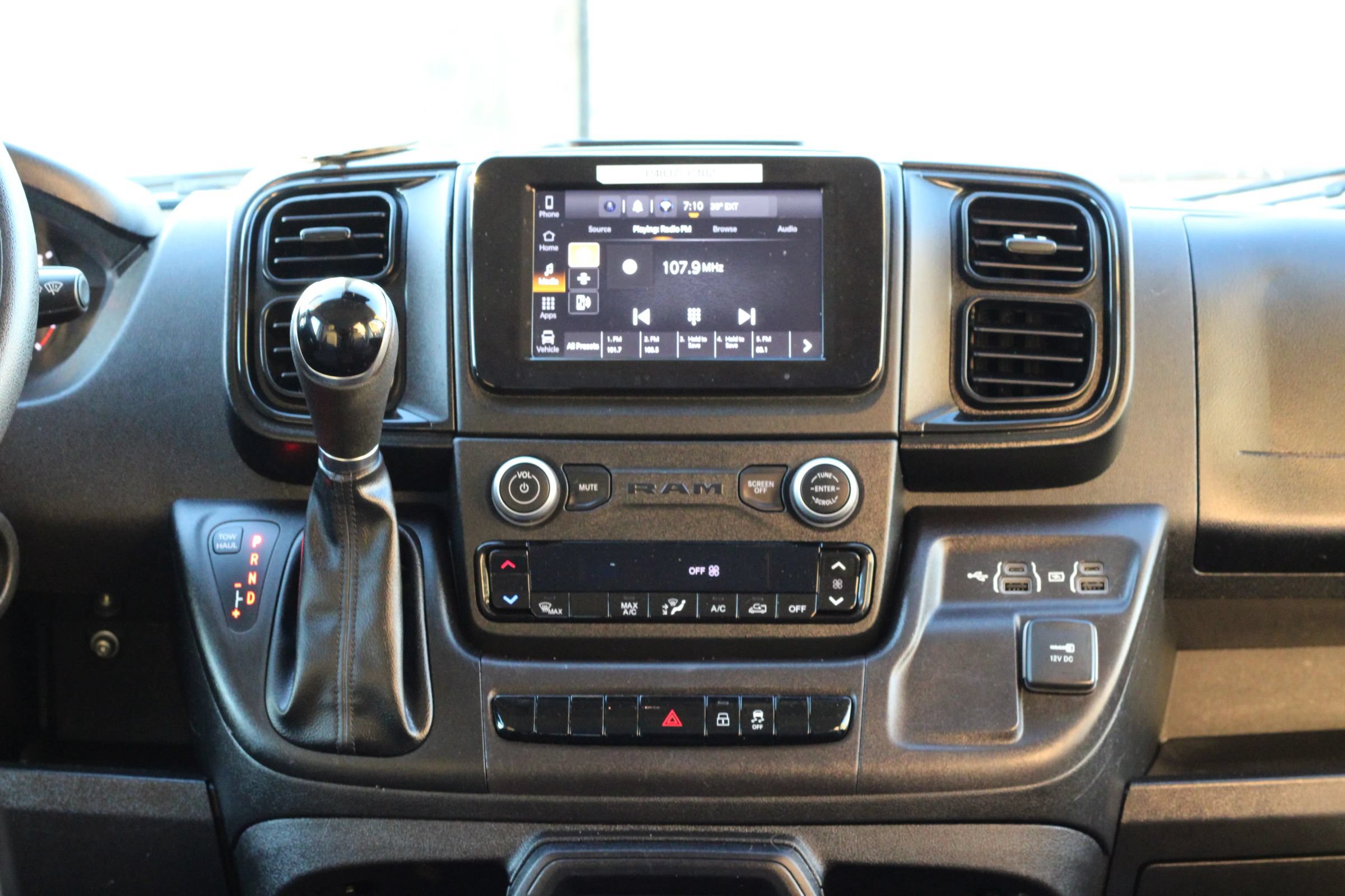 Used 2022 RAM ProMaster 2500 FWD image 17