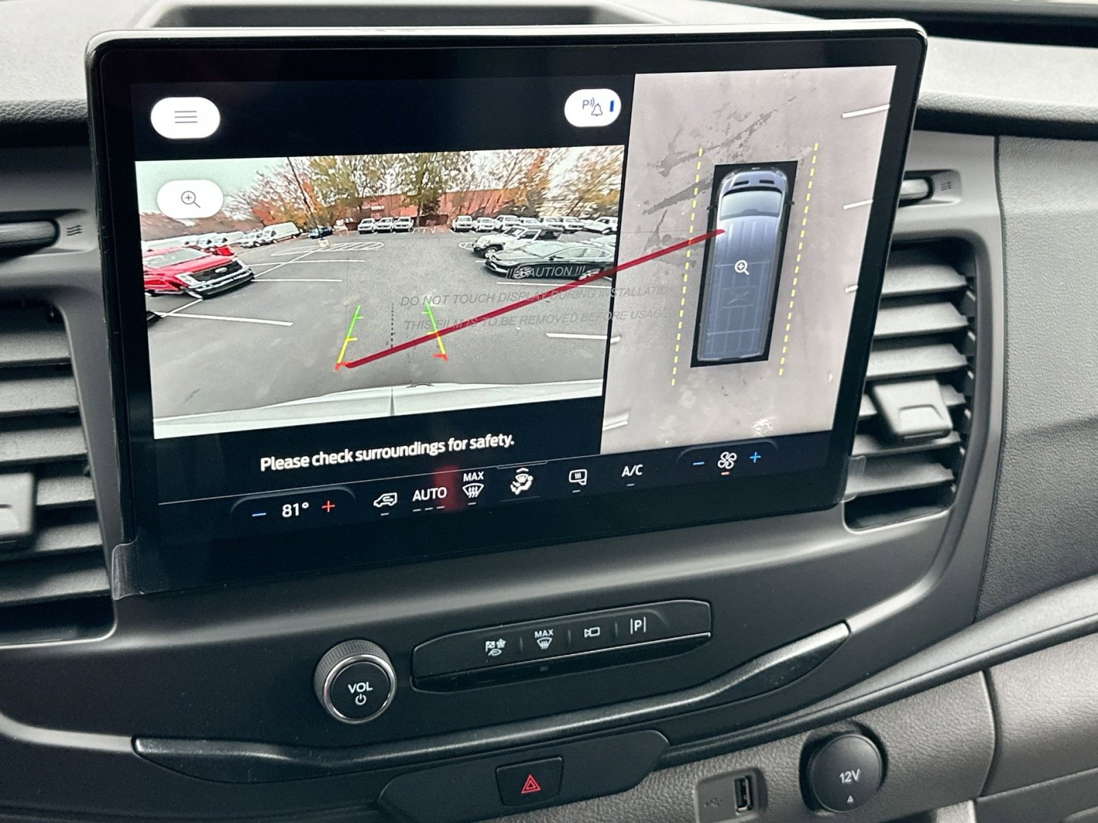 New 2026 Ford Transit 250 148 Medium Roof w/ Load Area Protection Package image 24