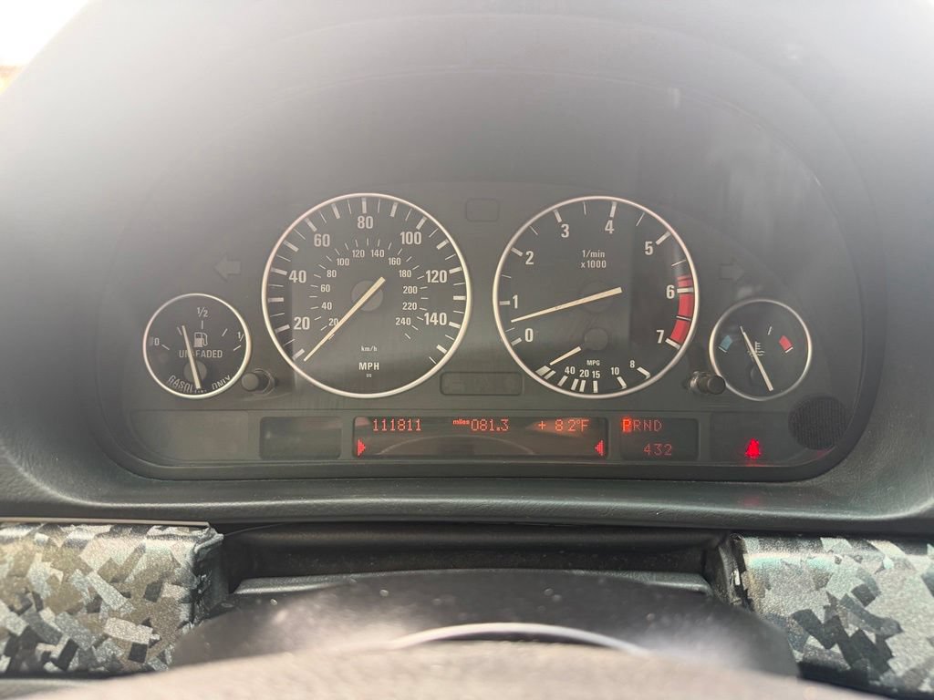 Used 2001 BMW 740iL RWD image 20