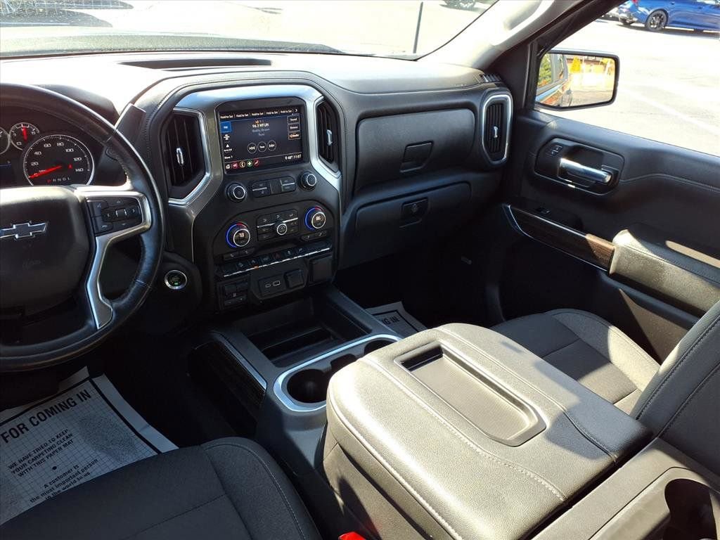 Used 2020 Chevrolet Silverado 1500 RST image 5