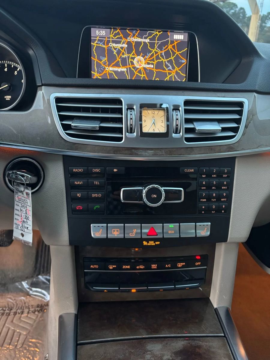 Used 2014 Mercedes-Benz E 350 Sedan image 16