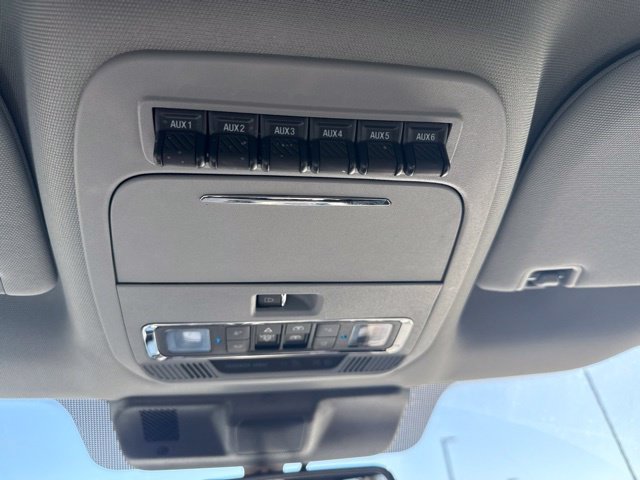 Used 2023 Ford F250 Lariat w/ Lariat Ultimate Package AWD/4WD image 23