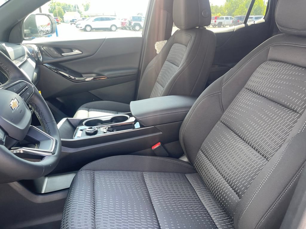 New 2027 Chevrolet Equinox LT AWD/4WD image 12