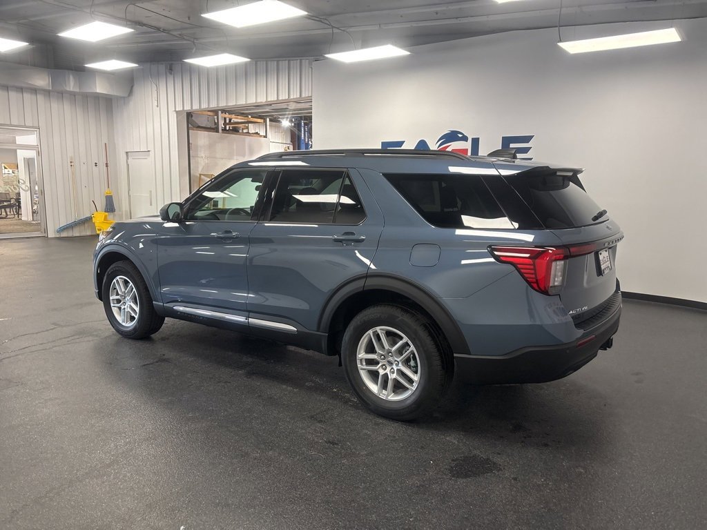 New 2025 Ford Explorer Active image 7