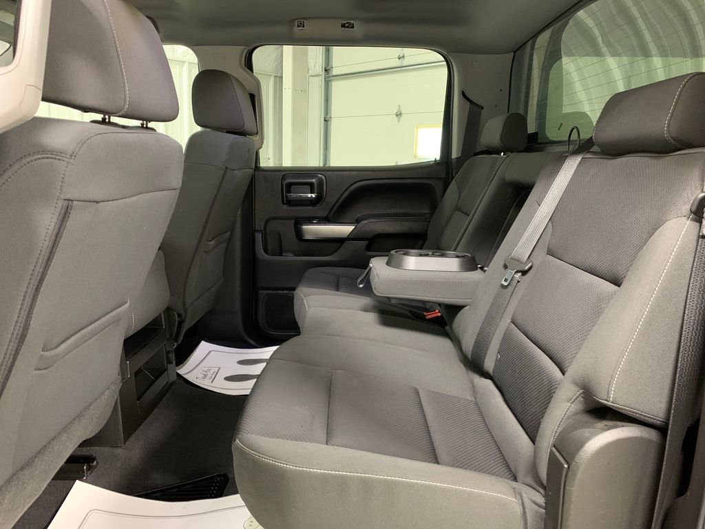 Used 2018 Chevrolet Silverado 1500 LT w/ All Star Edition image 15