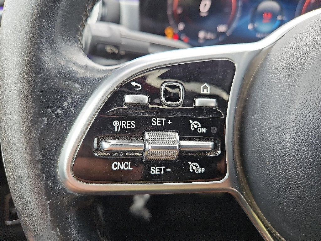 Used 2022 Mercedes-Benz CLA 250 image 29