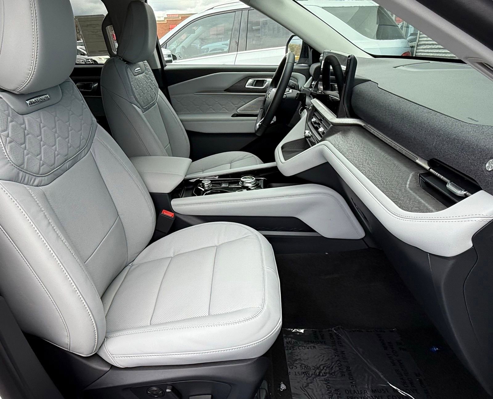 New 2026 Ford Explorer Platinum image 23