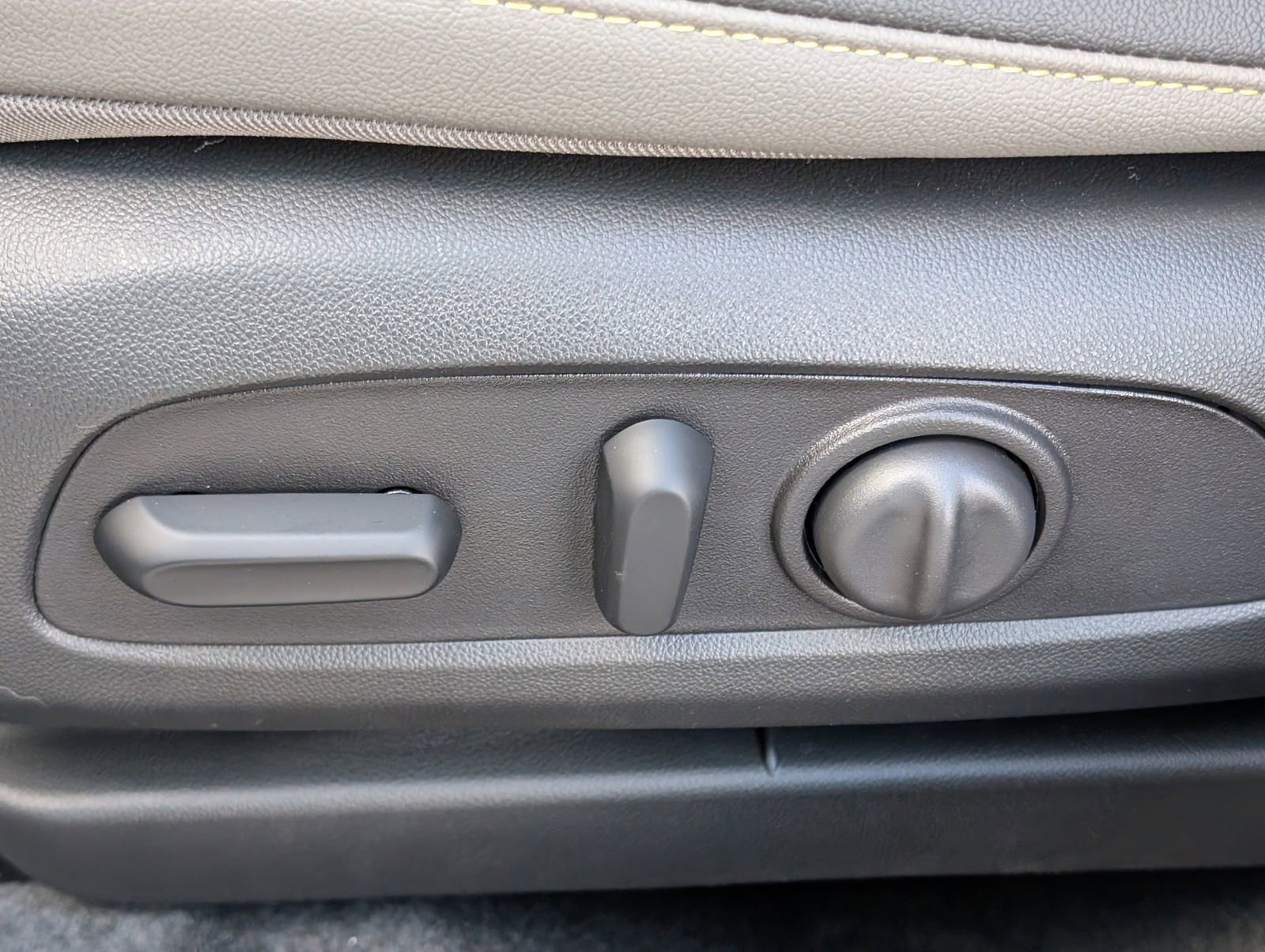 New 2026 Chevrolet Trax ACTIV w/ Driver Confidence Package image 17