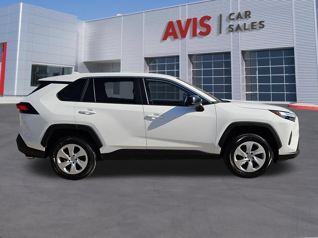Used 2025 Toyota RAV4 LE FWD image 5