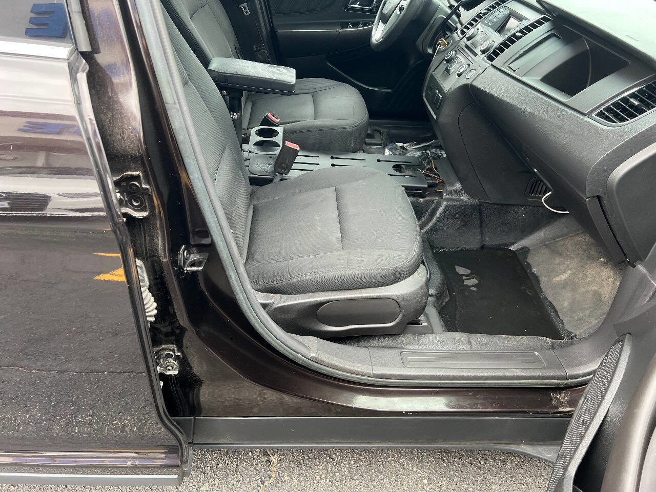 Used 2017 Ford Taurus Police Interceptor AWD image 25