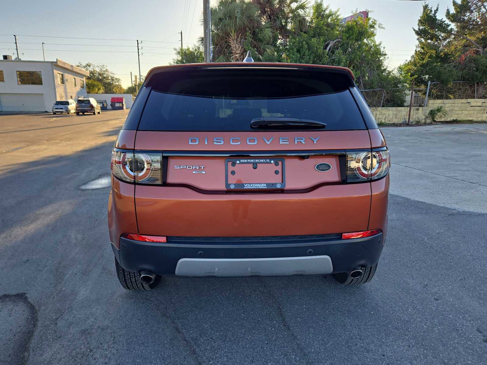 Used 2018 Land Rover Discovery Sport HSE image 13
