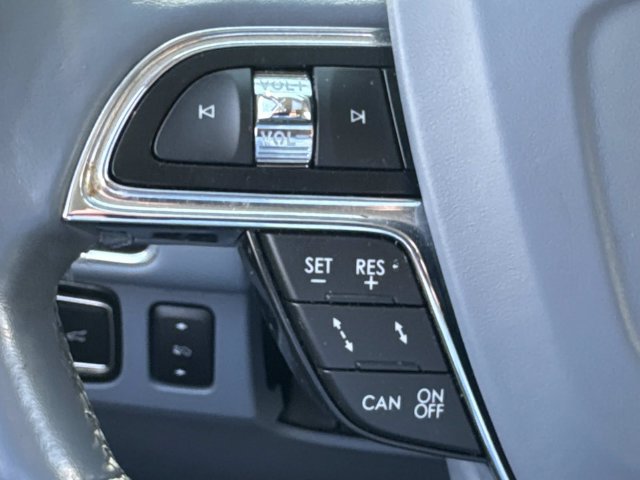 Used 2018 Lincoln Navigator Black Label w/ Cargo Package AWD/4WD image 33