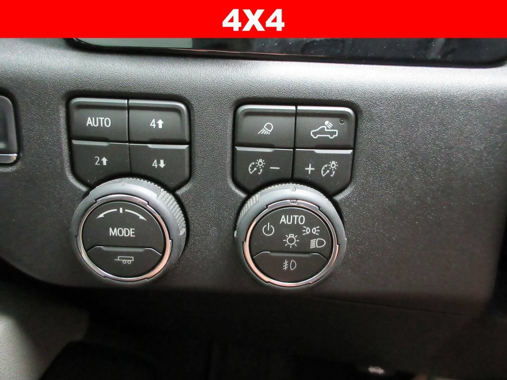Certified 2026 Chevrolet Silverado 2500 ZR2 w/ LPO, Dark Essentials Package AWD/4WD image 35