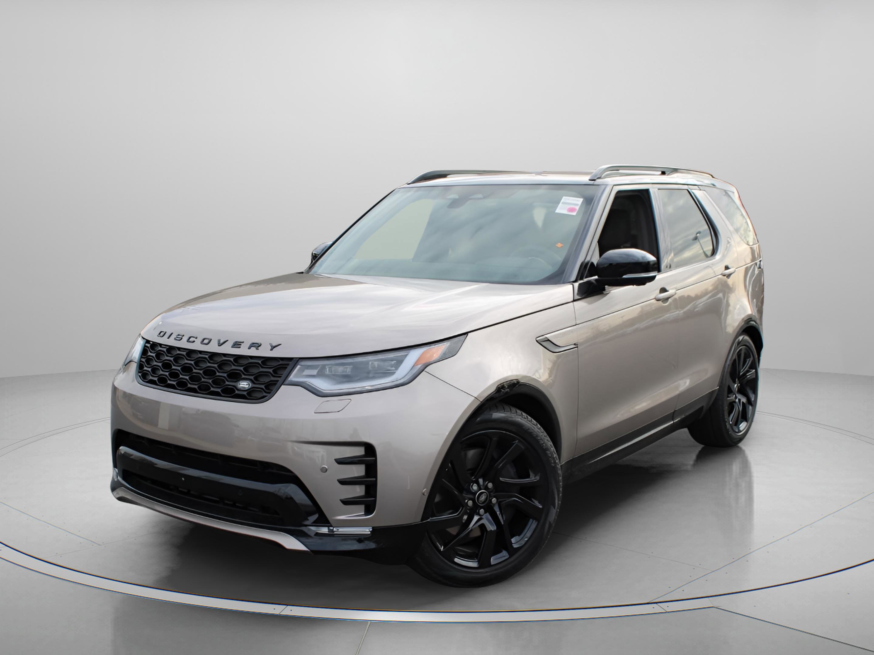 Used 2025 Land Rover Discovery Dynamic SE