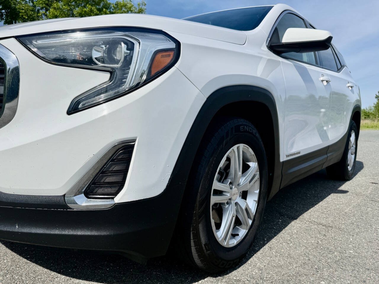 Used 2018 GMC Terrain SLE FWD image 28