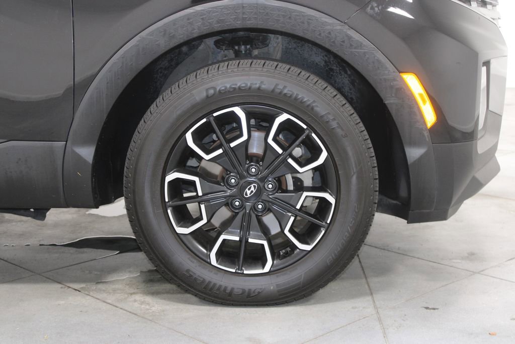 Used 2023 Hyundai Santa Cruz SEL Premium image 12